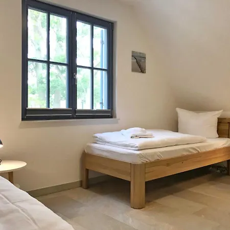Ferienhaus Zur Pirateneiche *